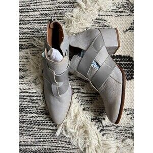 Anthro Sixtyseven booties